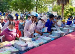 Đoàn Thanh niên - Hội đồng Đội xã Thăng Bình phát động chương trình “Chia sẻ yêu thương - Nâng bước tới trường”