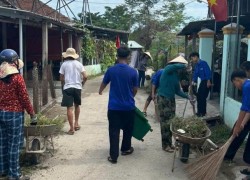 Đoàn xã Chiên Đàn ra quân hưởng ứng đợt cao điểm xây dựng cảnh quan và bảo vệ môi trường