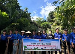 Tuổi trẻ xã Lãnh Ngọc ra quân hưởng ứng Ngày Chủ nhật xanh, chăm sóc tuyến đường xanh - sạch - đẹp