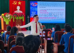Đoàn xã Thăng Bình tổ chức hội nghị tuyên truyền đối ngoại về tình hình thế giới, khu vực và quan hệ Việt Nam với các nước