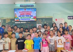Đoàn phường An Thắng tổ chức khai giảng lớp học tiếng Anh miễn phí hè năm 2026