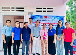 Đoàn xã Bà Nà phối hợp thực hiện công trình thanh niên sửa chữa nhà ở cho hộ gia đình khó khăn