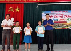 Đoàn xã Tam Anh tổ chức hội thi vẽ tranh “Tam Anh ngày mới”