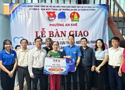 Tuổi trẻ phường An Khê bàn giao công trình sửa chữa nhà cho hộ cựu thanh niên xung phong có hoàn cảnh khó khăn