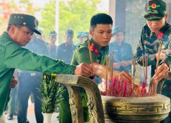 Đoàn phường Điện Bàn Bắc ra quân chỉnh trang Nghĩa trang Liệt sĩ hưởng ứng Chiến dịch 500 ngày đêm