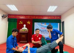 Đoàn phường Cẩm Lệ tập huấn phòng, chống đuối nước và tai nạn thương tích cho đoàn viên, thanh niên