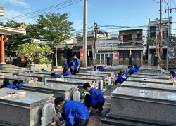 Tuổi trẻ phường An Khê ra quân vệ sinh môi trường tại Nghĩa trang Liệt sĩ Hòa Phát