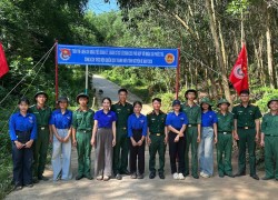 Đoàn Thanh niên xã Phước Trà ra quân “Ngày Chủ nhật xanh”, chung tay bảo vệ môi trường