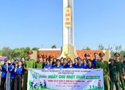 Đoàn Thanh niên phường Bàn Thạch phối hợp ra quân “Hành quân xanh - Kỳ nghỉ hồng” chăm sóc Nghĩa trang Liệt sĩ Tam Thăng