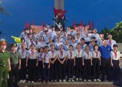 Tuổi trẻ Điện Bàn Tây tổ chức Lễ thắp nến tri ân các Anh hùng liệt sĩ