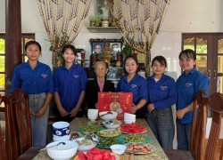 Tuổi trẻ Tam Anh triển khai chương trình “Chúng con luôn bên Mẹ” tri ân gia đình có công với cách mạng