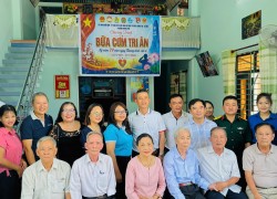 Tuổi trẻ phường Hương Trà tổ chức “Bữa cơm tri ân” trong mô hình “Chúng con luôn bên Mẹ”