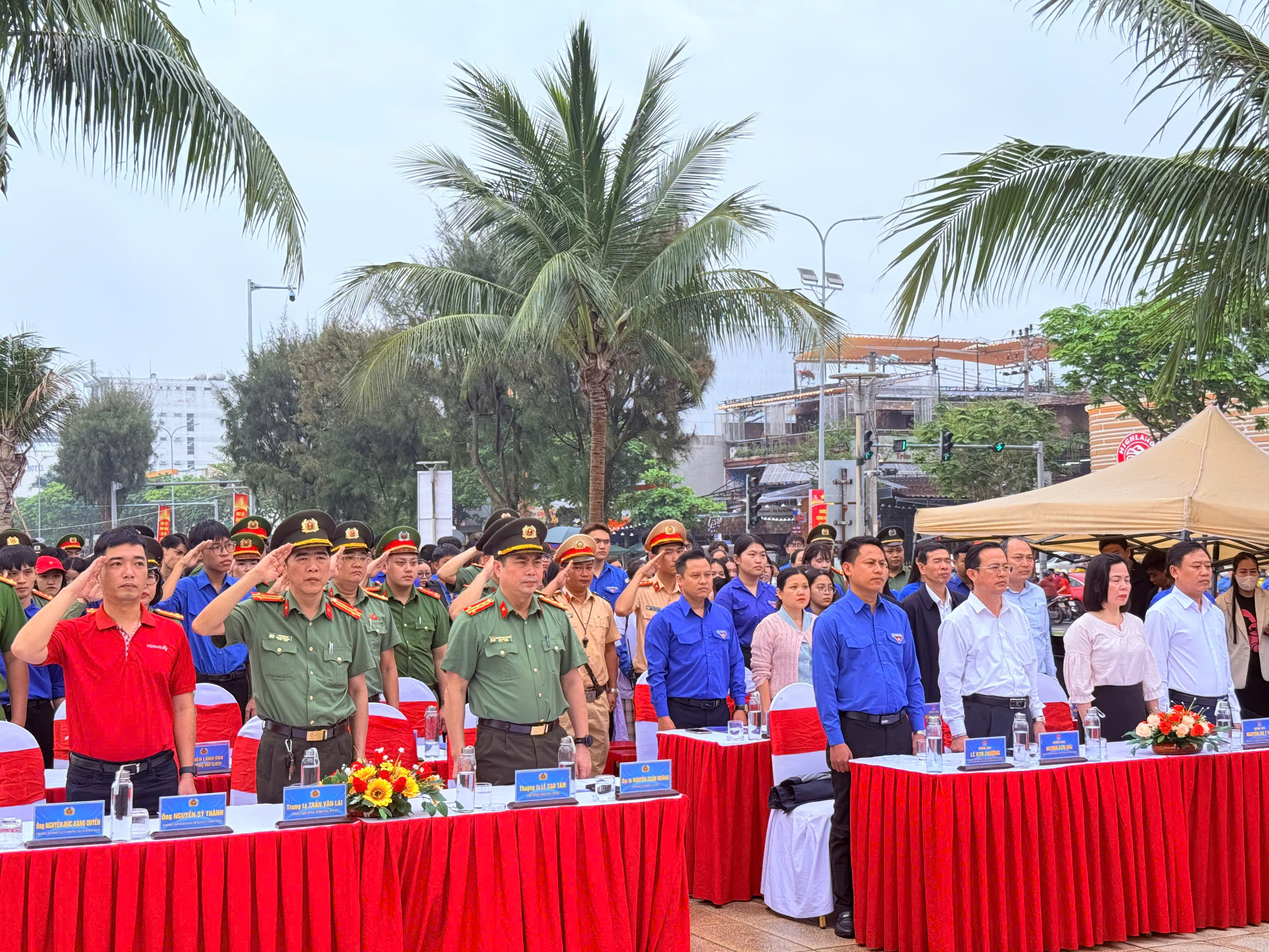 z7568415346369 626c779284e013fa10c93e71126a7fa6