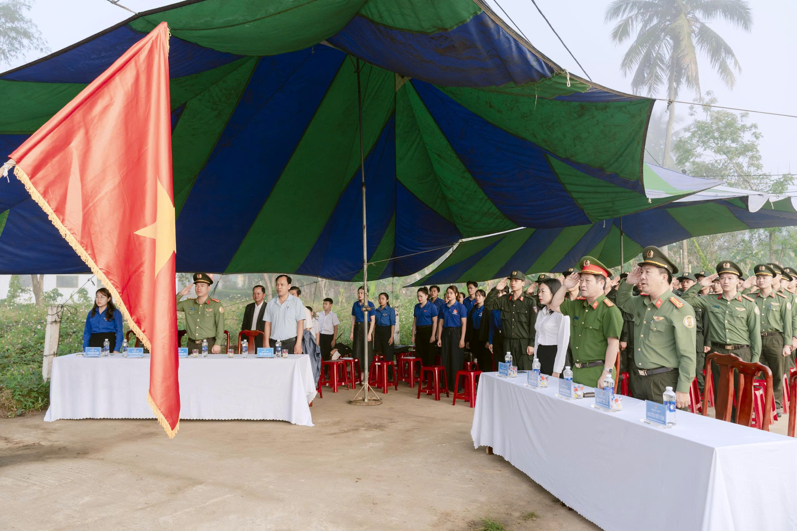 z7572209958039 e275475249d29b9586ea0609bea649d8