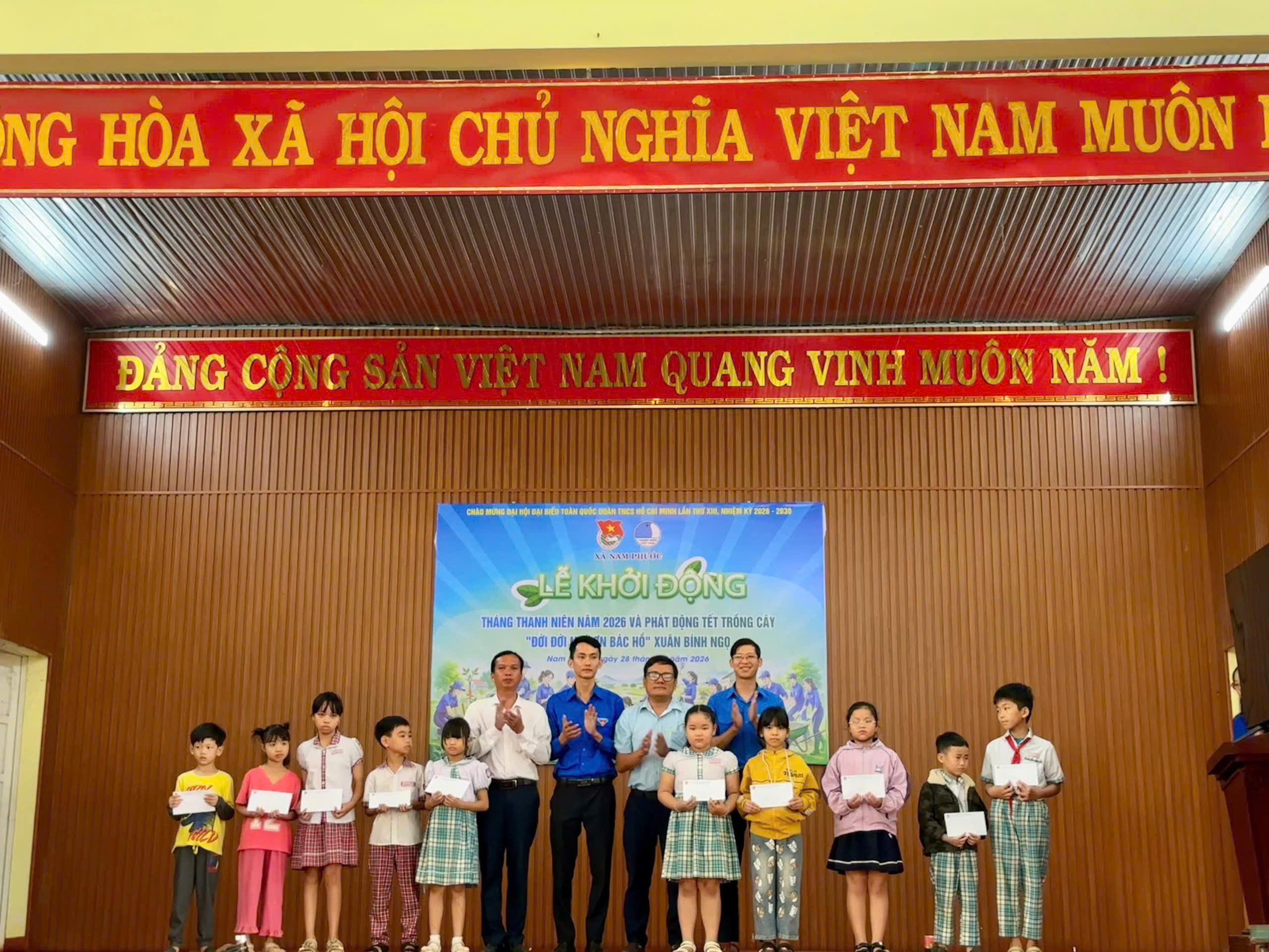 z7573025748675 7496691d2d4eedf8147d1ee973686c6b