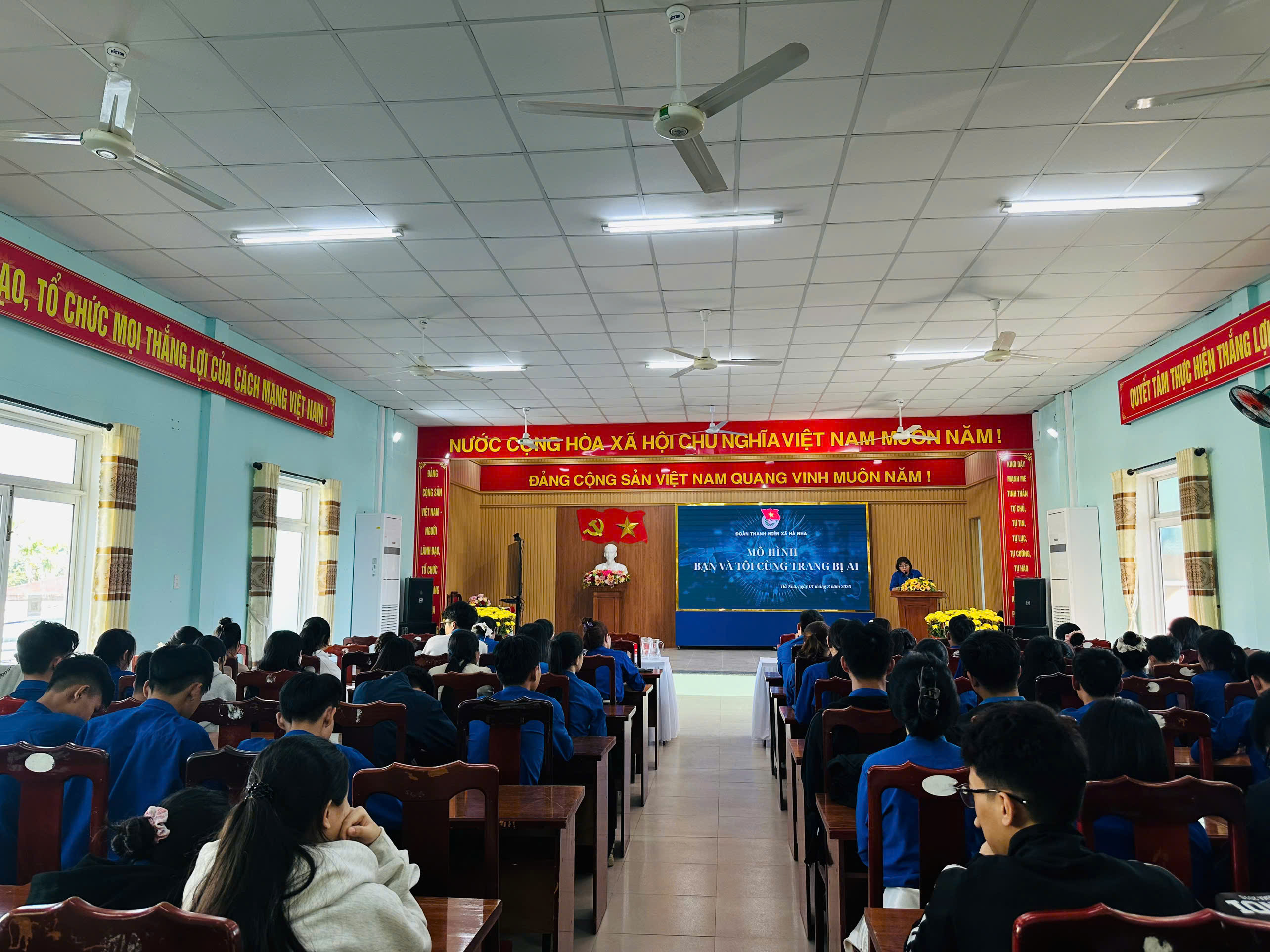 z7575205934691 34f45c0a296a94c695c2e8b48f4ccc09