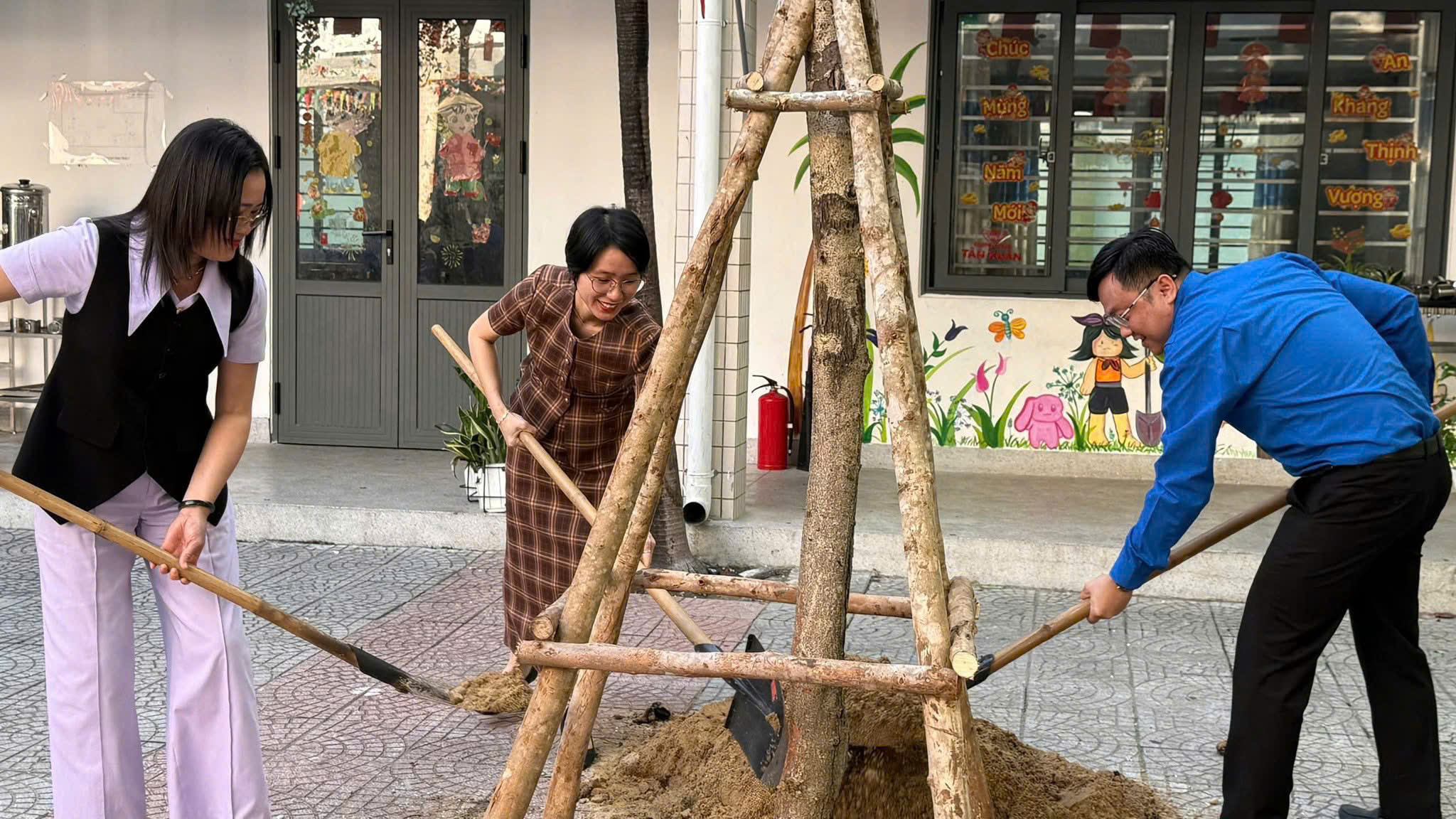 z7575457427441 650e574daf581c90403ef6b98db044ca