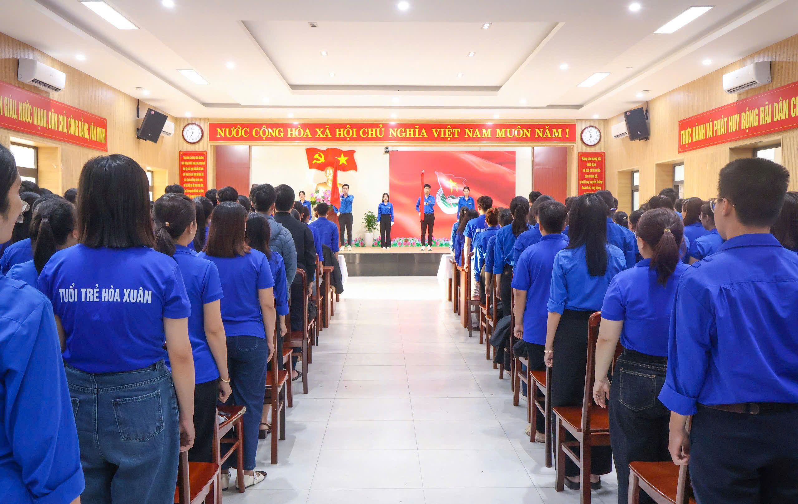 z7575473103306 4b26795fb94667c3db9c2f1fe23ba8b7