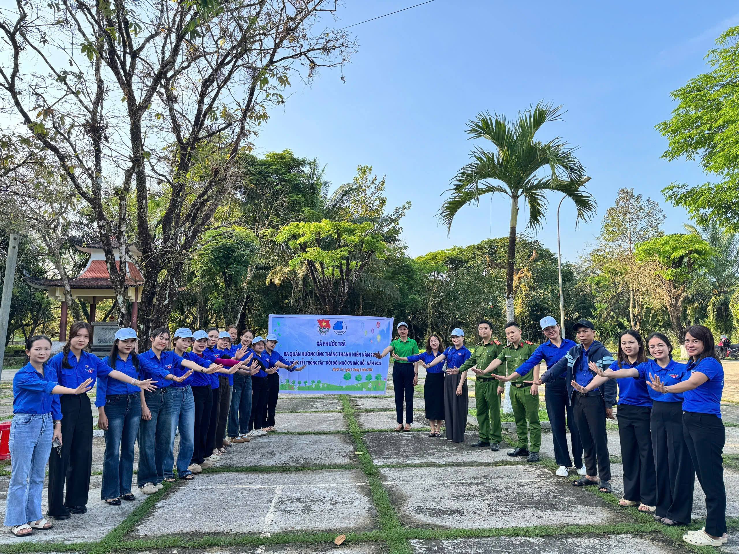 Tuổi trẻ Phước Trà ra quân Tháng Thanh niên, hưởng ứng “Tết trồng cây đời đời nhớ ơn Bác”