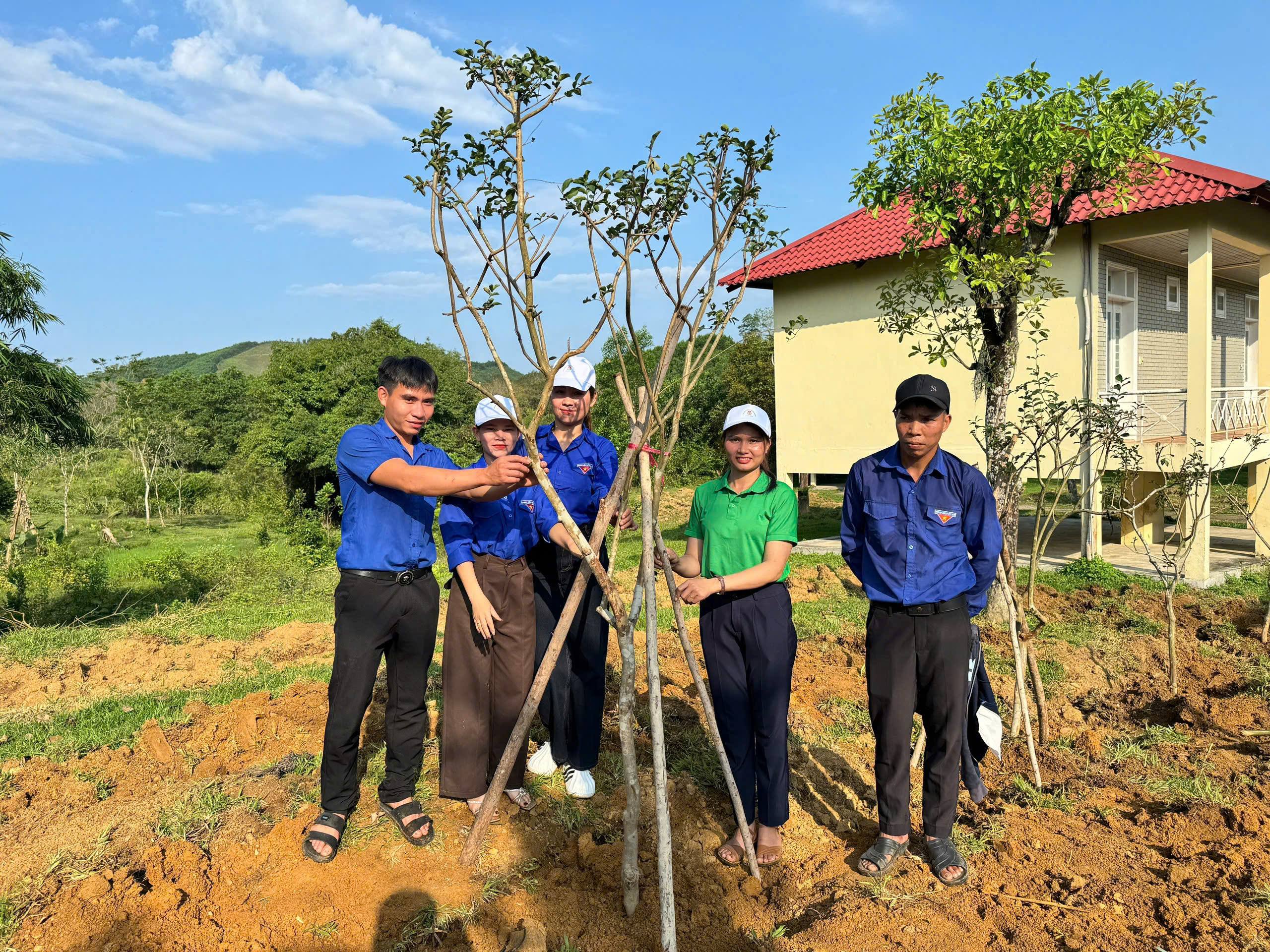 z7580220761161 b327ea98f1ad6154ca4d7099023d8b5b (1)