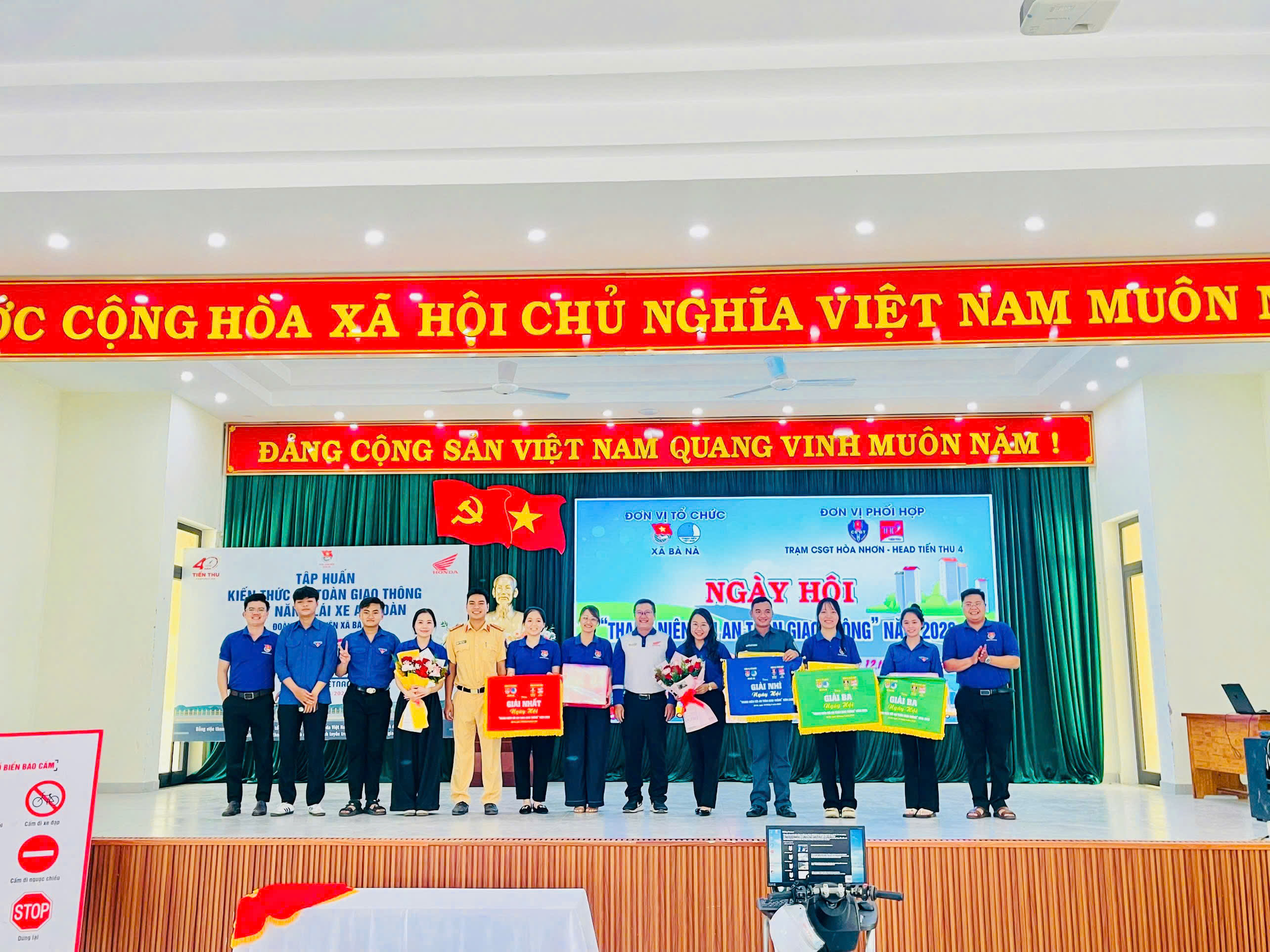 Đoàn Thanh niên – Hội LHTN Việt Nam xã Bà Nà tổ chức Ngày hội “Thanh niên với an toàn giao thông” năm 2026