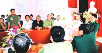 Ký ức một thời hoa lửa “Chốn lao tù mơ ngày chiến thắng” Ký ức một thời hoa lửa “Chốn lao tù mơ ngày chiến thắng”