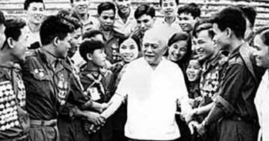 Chủ tịch Tôn Đức Thắng, một nhà lãnh đạo mẫu mực của Đảng, của dân tộc ta. Chủ tịch Tôn Đức Thắng, một nhà lãnh đạo mẫu mực của Đảng, của dân tộc ta.