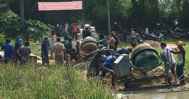Đoàn xã Hòa Nhơn tổ chức ra quân làm công tác dân vận tại thôn Ninh An, xã Hòa Nhơn. Đoàn xã Hòa Nhơn tổ chức ra quân làm công tác dân vận tại thôn Ninh An, xã Hòa Nhơn.