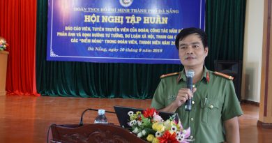 Hội nghị tập huấn báo cáo viên, tuyên truyền viên và dư luận xã hội, tham gia giải quyết các điểm nóng Hội nghị tập huấn báo cáo viên, tuyên truyền viên và dư luận xã hội, tham gia giải quyết các điểm nóng