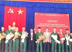 Xã Sông Vàng: Gặp mặt thanh niên lên đường thực hiện nghĩa vụ quân sự và tham gia nghĩa vụ công an nhân dân năm 2026