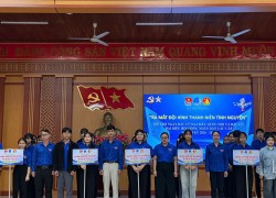 Xã Duy Nghĩa tổ chức diễn đàn “Ngày hội cử tri thanh niên với lá phiếu tiên phong”, ra mắt đội hình thanh niên tình nguyện hỗ trợ các điểm bầu cử