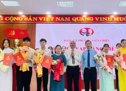 Liên Chiểu: 23 đoàn viên ưu tú vinh dự đứng vào hàng ngũ của Đảng nhân kỷ niệm 136 năm Ngày sinh Chủ tịch Hồ Chí Minh