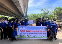 Đoàn phường Điện Bàn Đông ra quân xóa điểm đen ô nhiễm môi trường