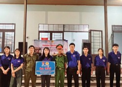 Tam Anh: Tuyên truyền pháp luật và ra mắt mô hình “khu dân cư không có thanh niên mắc tệ nạn xã hội”