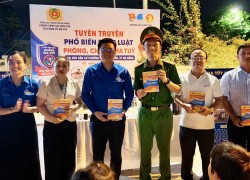 Đoàn phường Ngũ Hành Sơn tuyên truyền pháp luật về phòng, chống ma túy tại khu dân cư