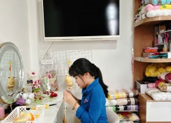 Đoàn phường Thanh Khê giới thiệu gương thanh niên khởi nghiệp tiêu biểu năm 2026: Đồng chí Ung Thị Huyền Trang với mô hình đan móc len handmade