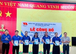 Đoàn xã Tam Xuân công bố quyết định kiện toàn, sắp xếp các Chi đoàn trường học