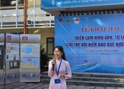 Khép lại chuỗi triển lãm “Tuổi trẻ với...