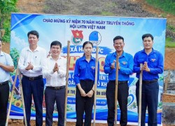 Đoàn xã Hiệp Đức khởi công xây dựng nhà...