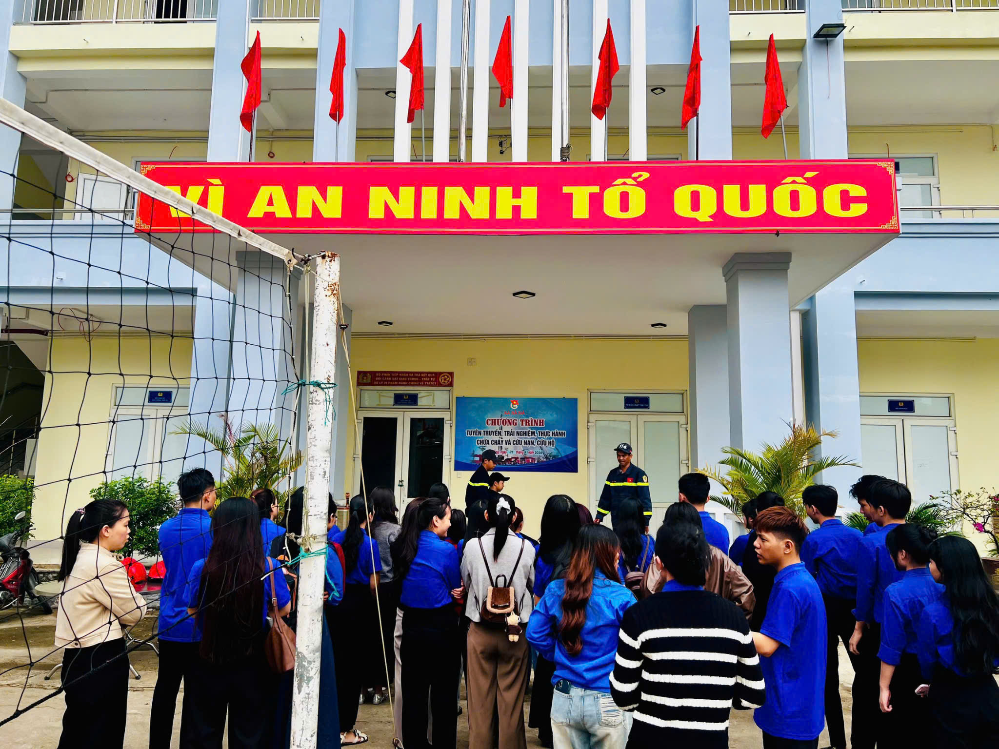 z7489395207920 9b778d63e9b2fb865565a4318766c4ed