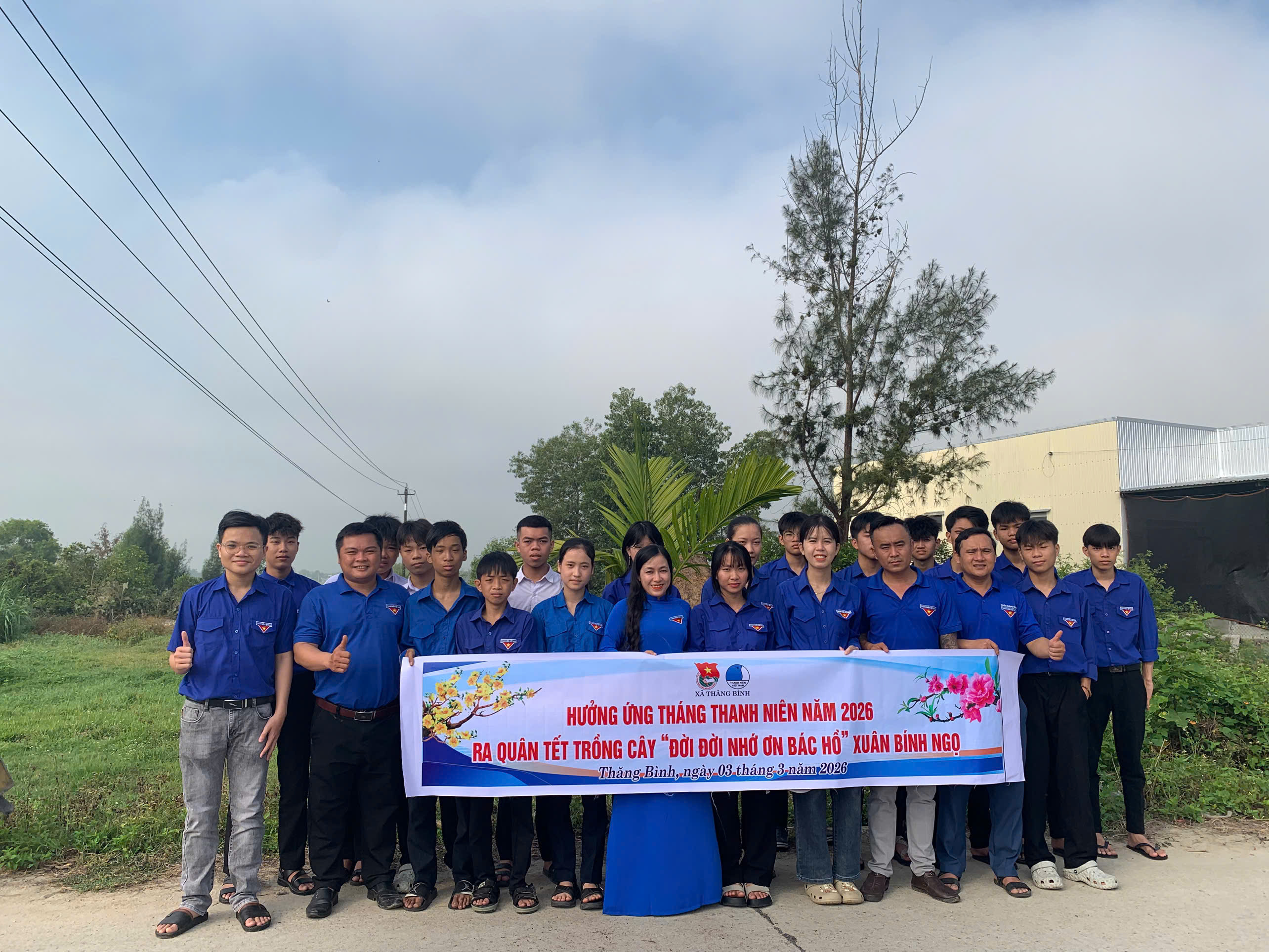 z7582167672364 1078186f015ce89a16d97747588904ed