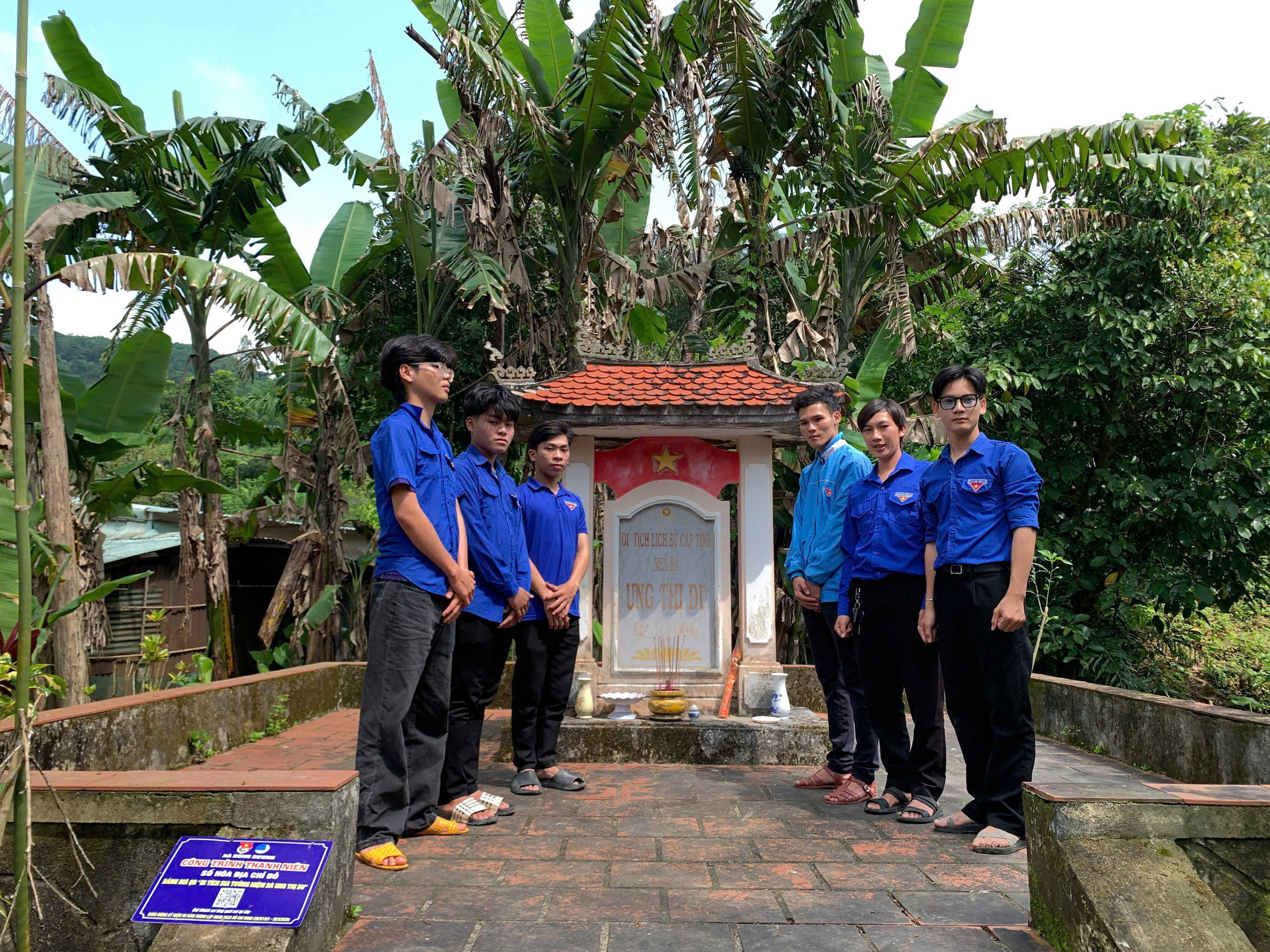 z7597628949321 143440cfe10932175f3d8b02e758bcc5