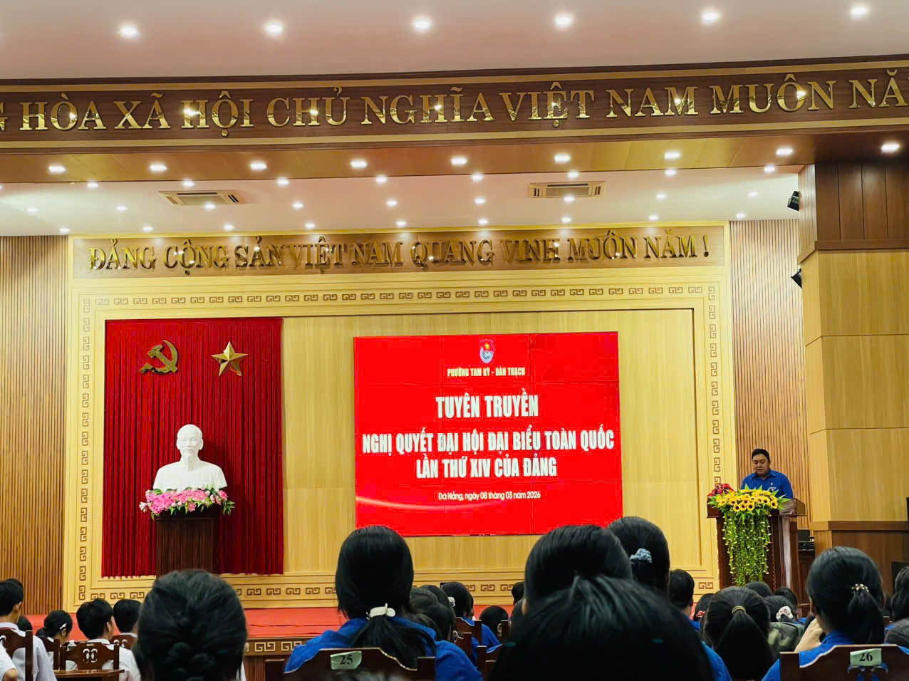 Tuổi trẻ Bàn Thạch và Tam Kỳ sôi nổi tham gia tuyên truyền Nghị quyết Đại hội đại biểu toàn quốc lần thứ XIV của Đảng