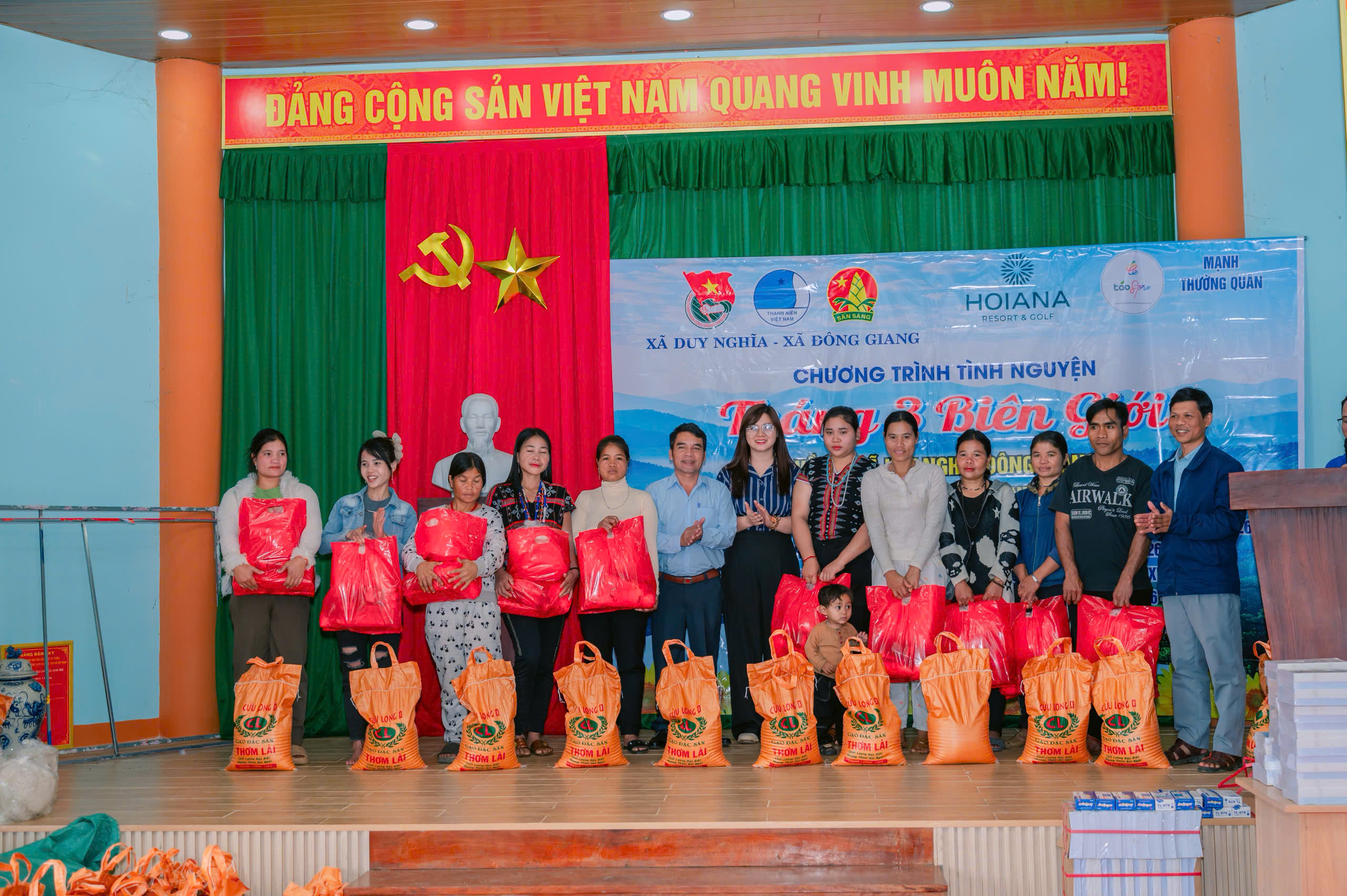 z7636135631352 803274f6225b877a881205973d75c1c3