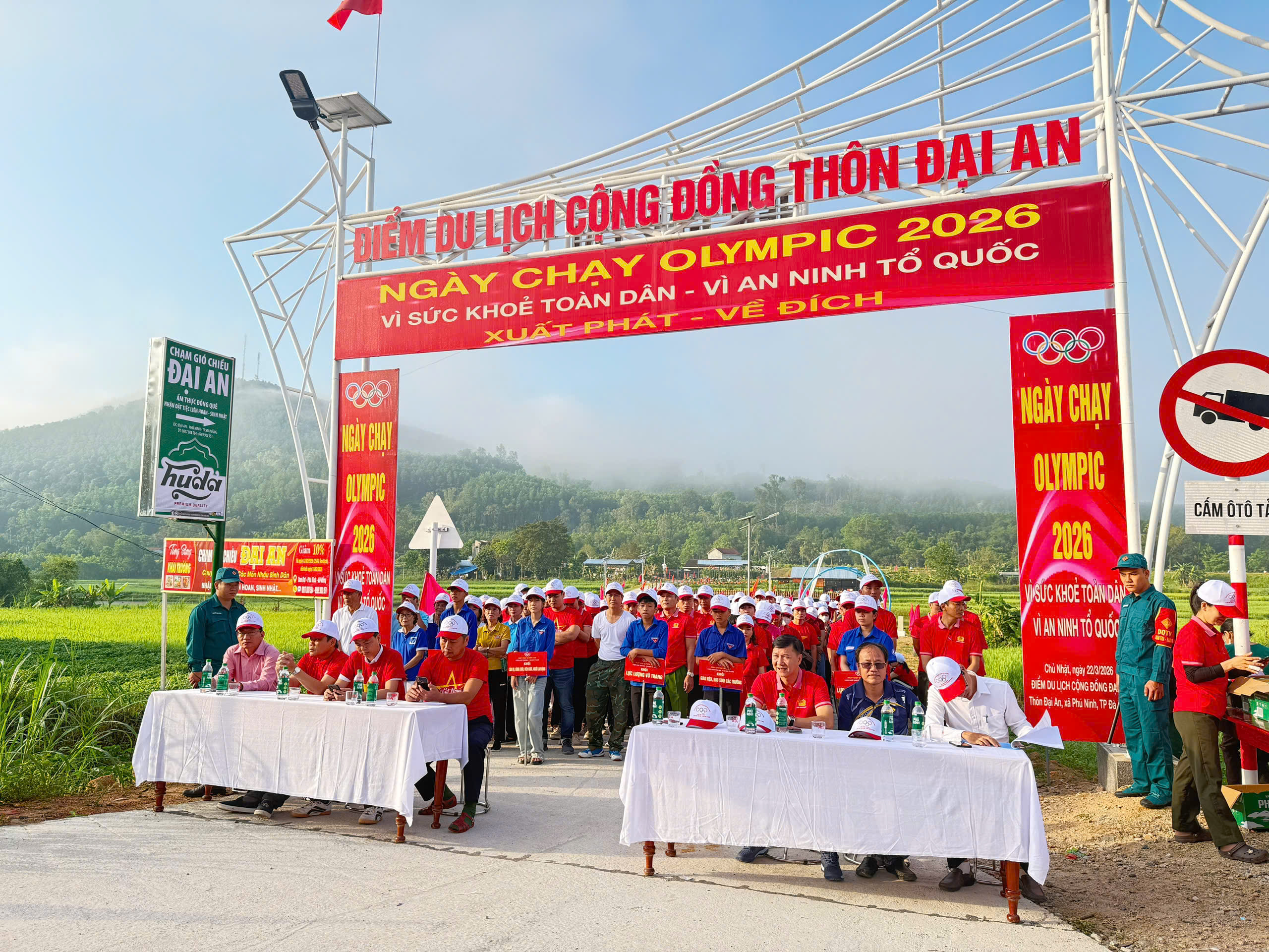 Tuổi trẻ Phú Ninh sôi nổi hưởng ứng ngày chạy Olympic vì sức khỏe toàn dân gắn với ngày Chủ nhật xanh năm 2026