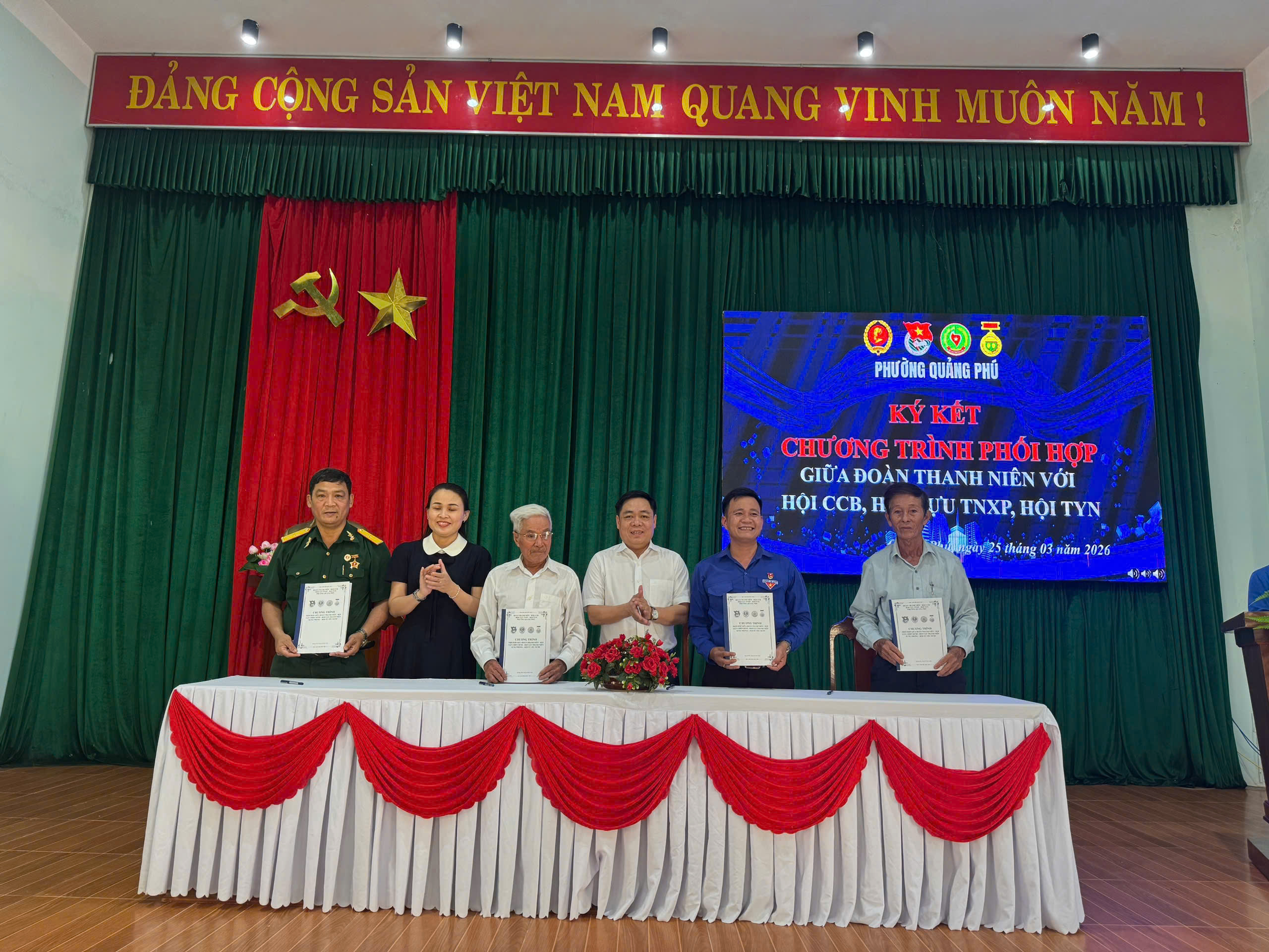 z7657430671633 0029620cf9d573b5ce16071c1392f4dd