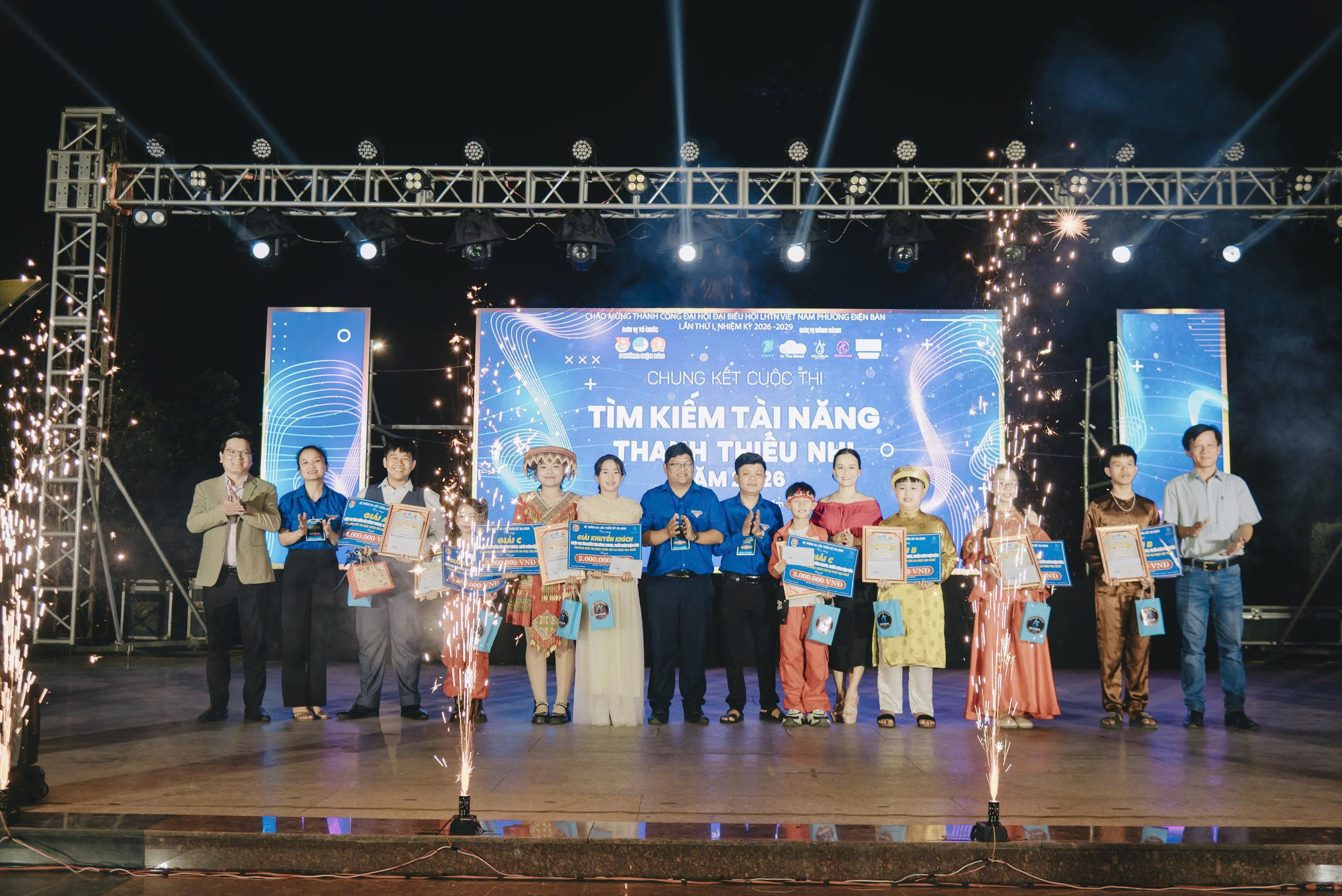 z7696788220807 483c08a1040b8d6cceb5a43eb26c5b82