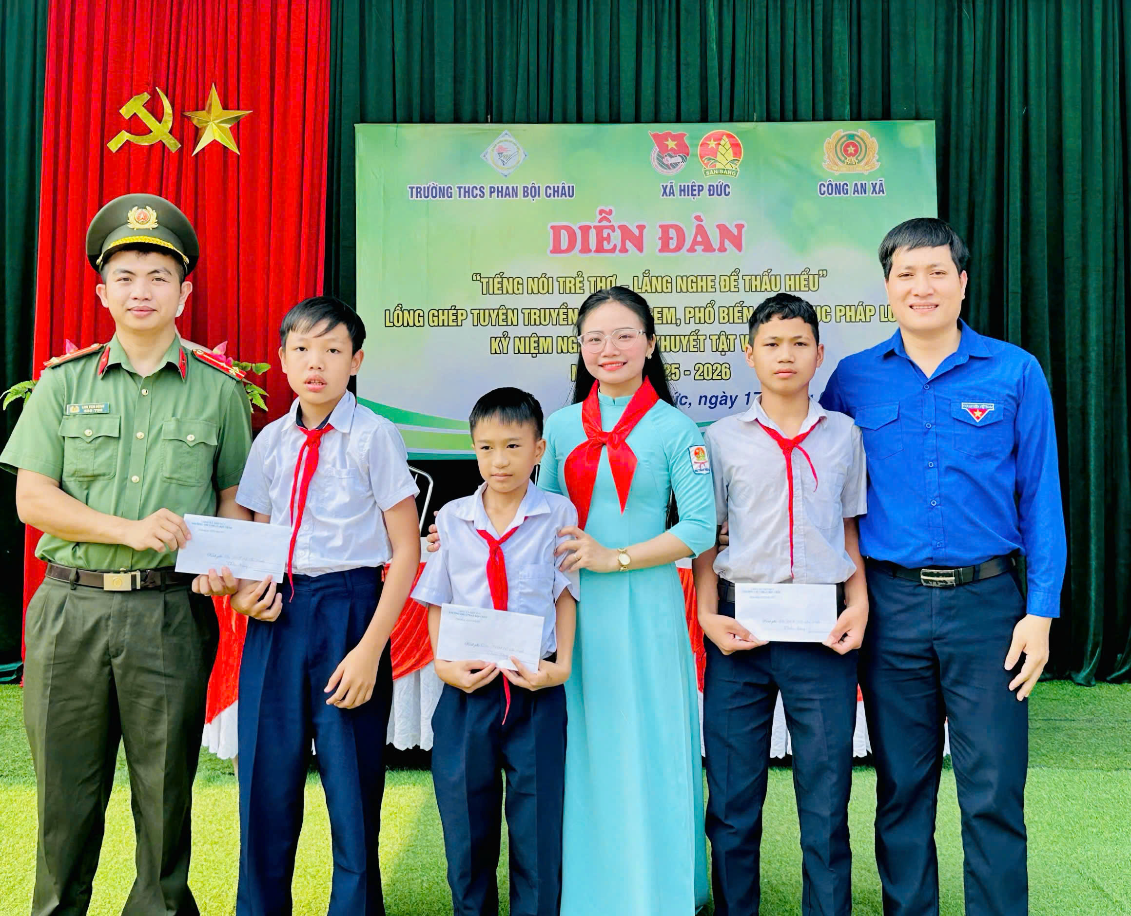 Hiệp Đức tổ chức diễn đàn “Tiếng nói trẻ thơ – Lắng nghe để thấu hiểu” gắn với tuyên truyền Luật Trẻ em