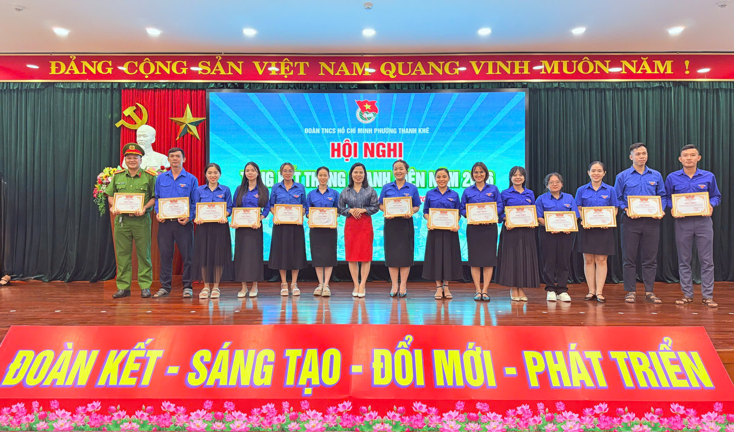 z7750764314558 b5eb3f4f6cef0e19c0e8532a691387d6