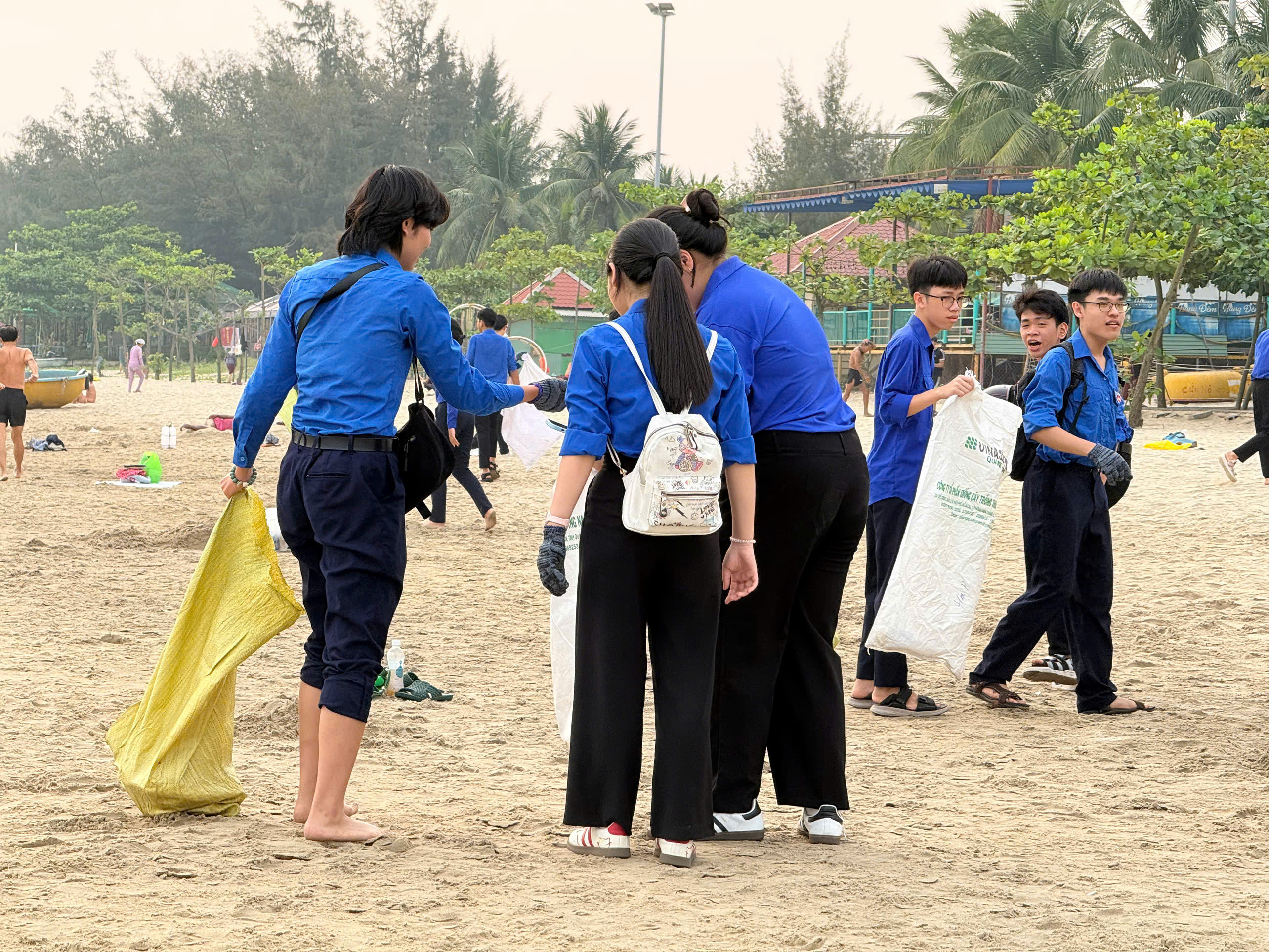 z7758628895303 2c16e74e85aec275293d15cecae4a226